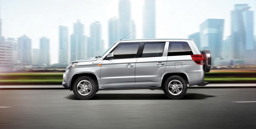  Mahindra TUV300 Plus 2018 года  (фото 2 из 2)